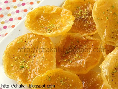 diwali faral, divali recipes, shankarpale, chirote, chakali, pakatlya purya