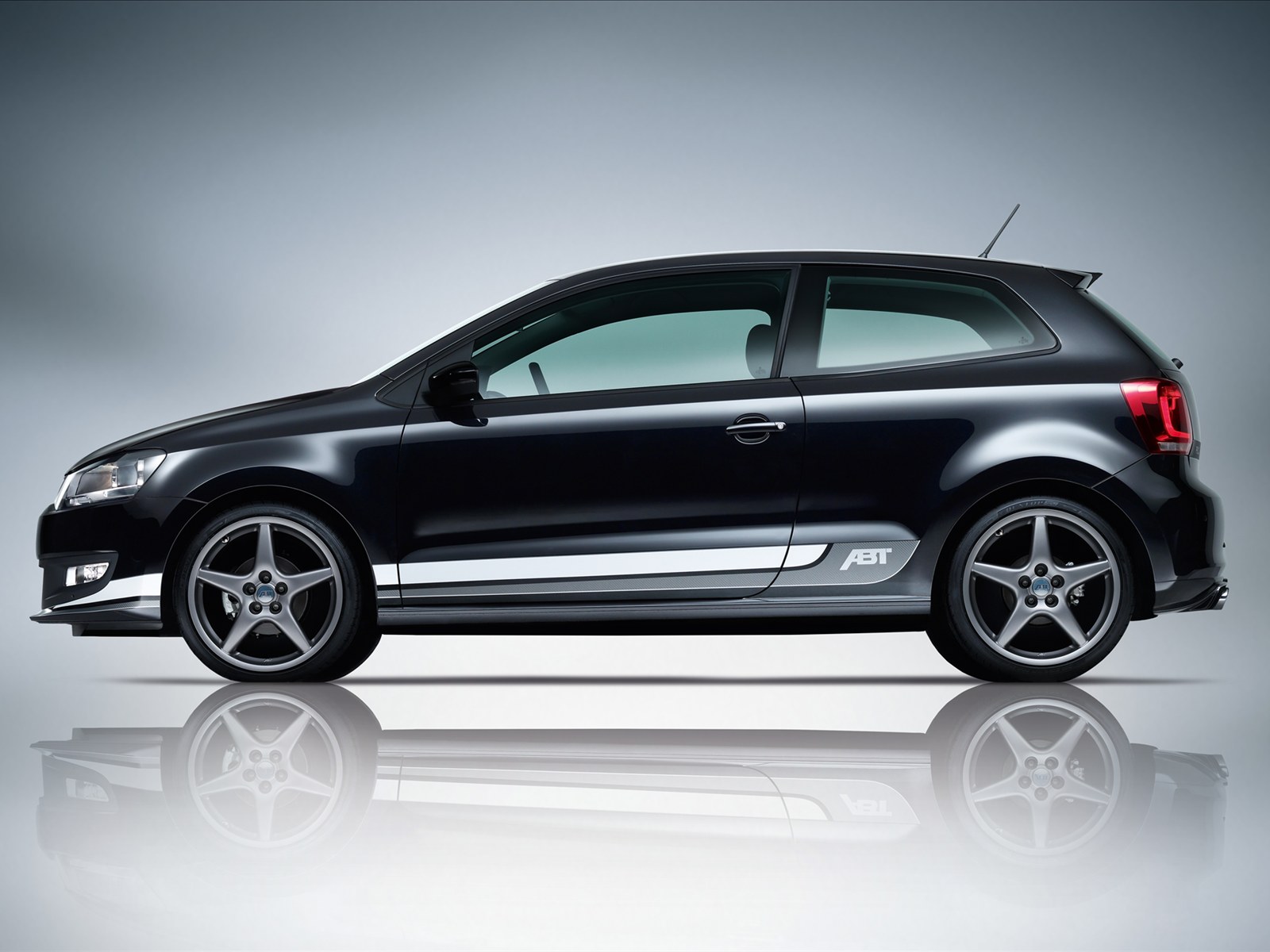 Ultimate Machines: ABT Volkswagen Polo 2010