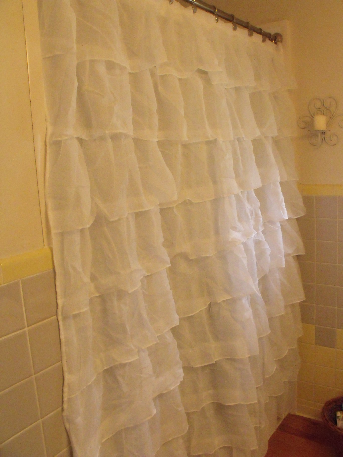Pink Daisys Blog Shower Curtain Update