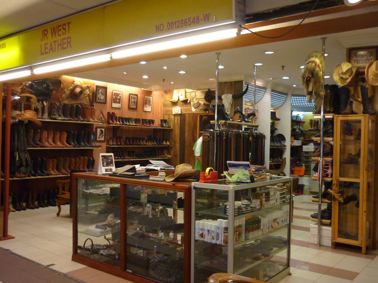 JR WEST LEATHER View Of Jr West Leather's Shop