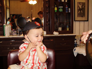 baby's 1st haircut at Disney World