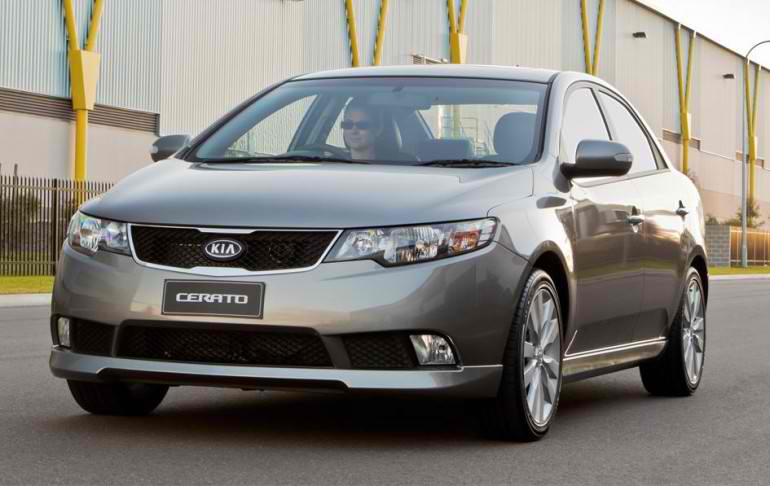 2011 Kia Cerato Limited Edition Review and Photos - Gambar 