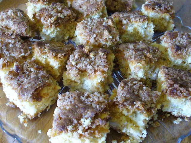 [Jeanne's+rhubarb+cake.jpg]