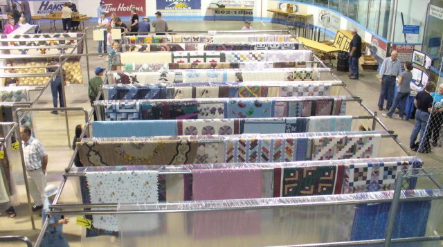 [MRS+quilts+hanging.jpg]