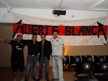 OTRA FIGURA ECUATORIANA DURANTE LA PREMIERE DE LA PELICULA DE LIGA