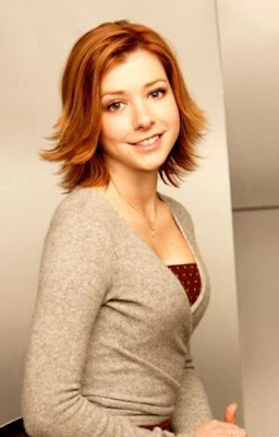 Alyson Hannigan | Celebrity Bios & Photos
