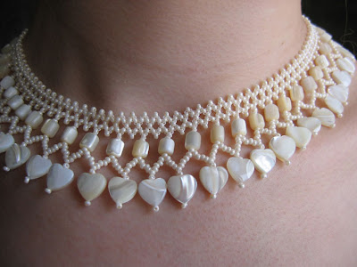 KIR ÇİÇEĞİ: EL YAPIMI TAKILAR