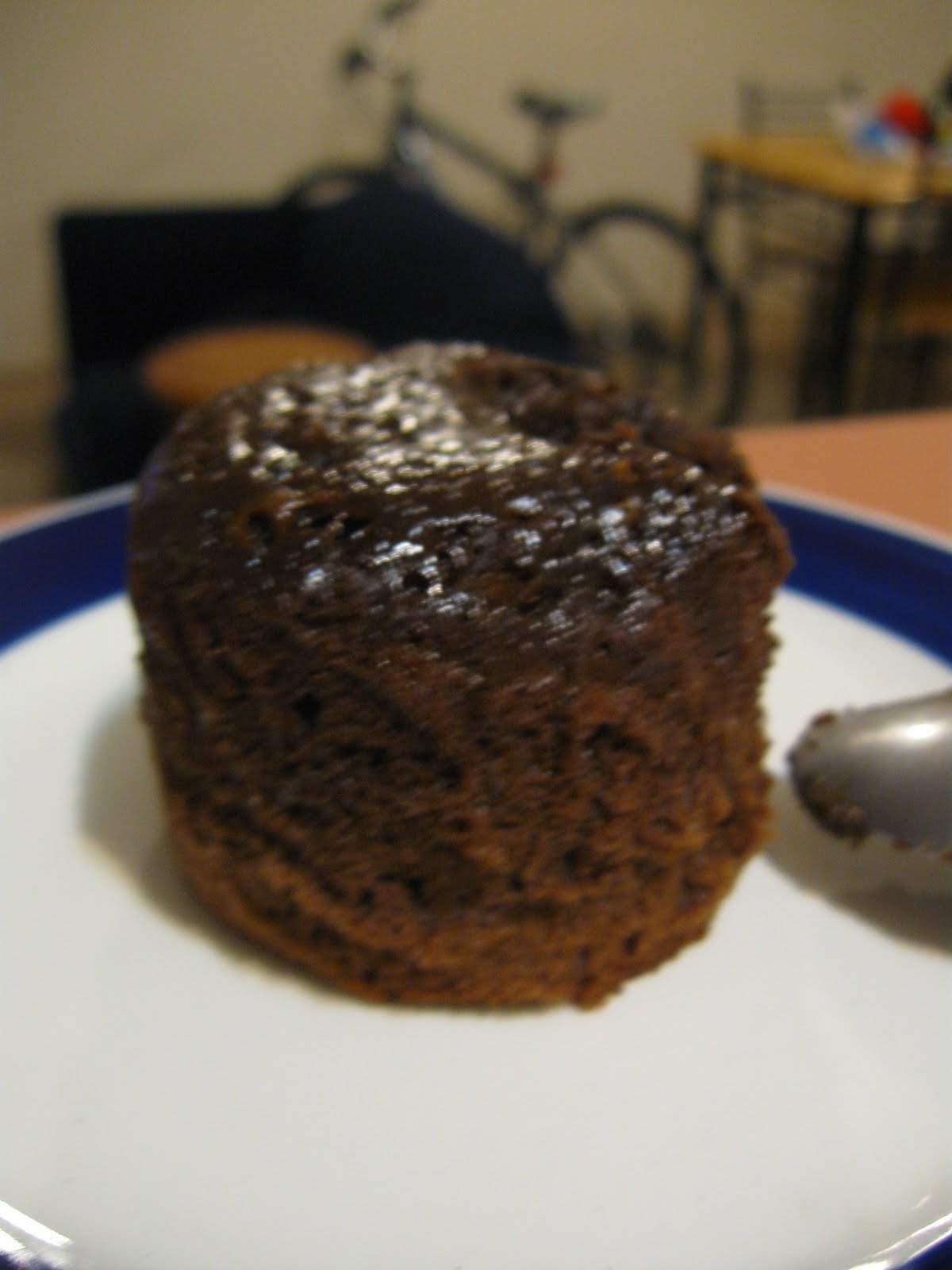 The Girl Next Kitchen... Nigella's molten chocolate babycakes