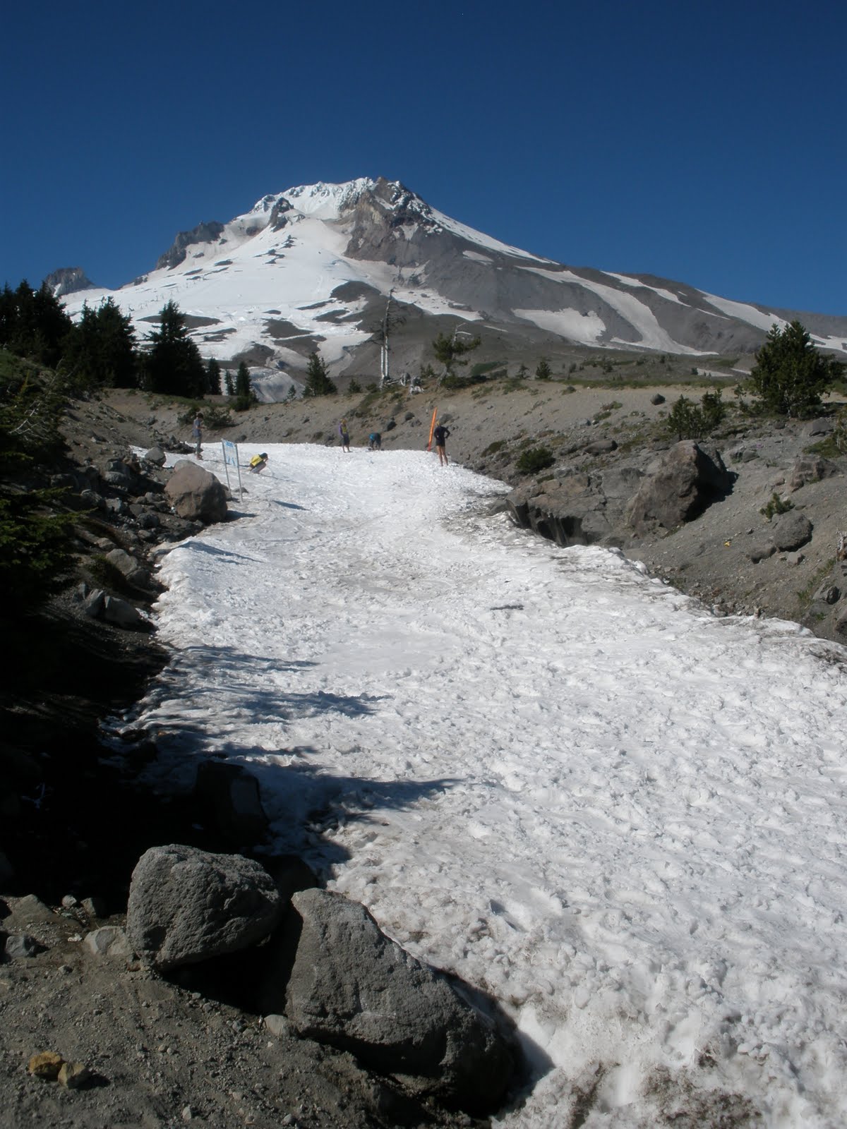 and-i-wander-mt-hood