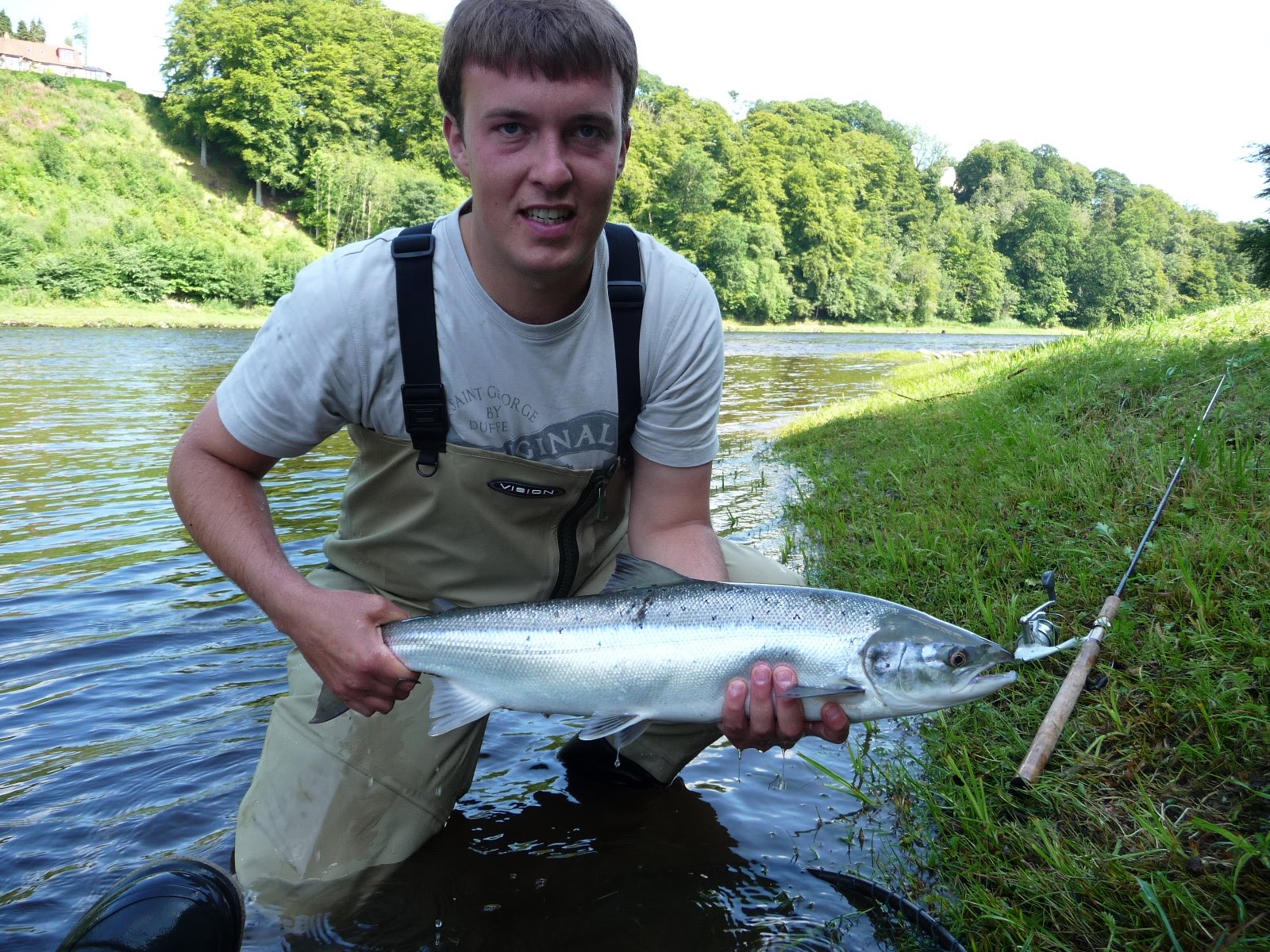 Salmon Fishing Scotland. Salmon Fishing Scotland Catching Summer Salmon Fishing on the Tay in