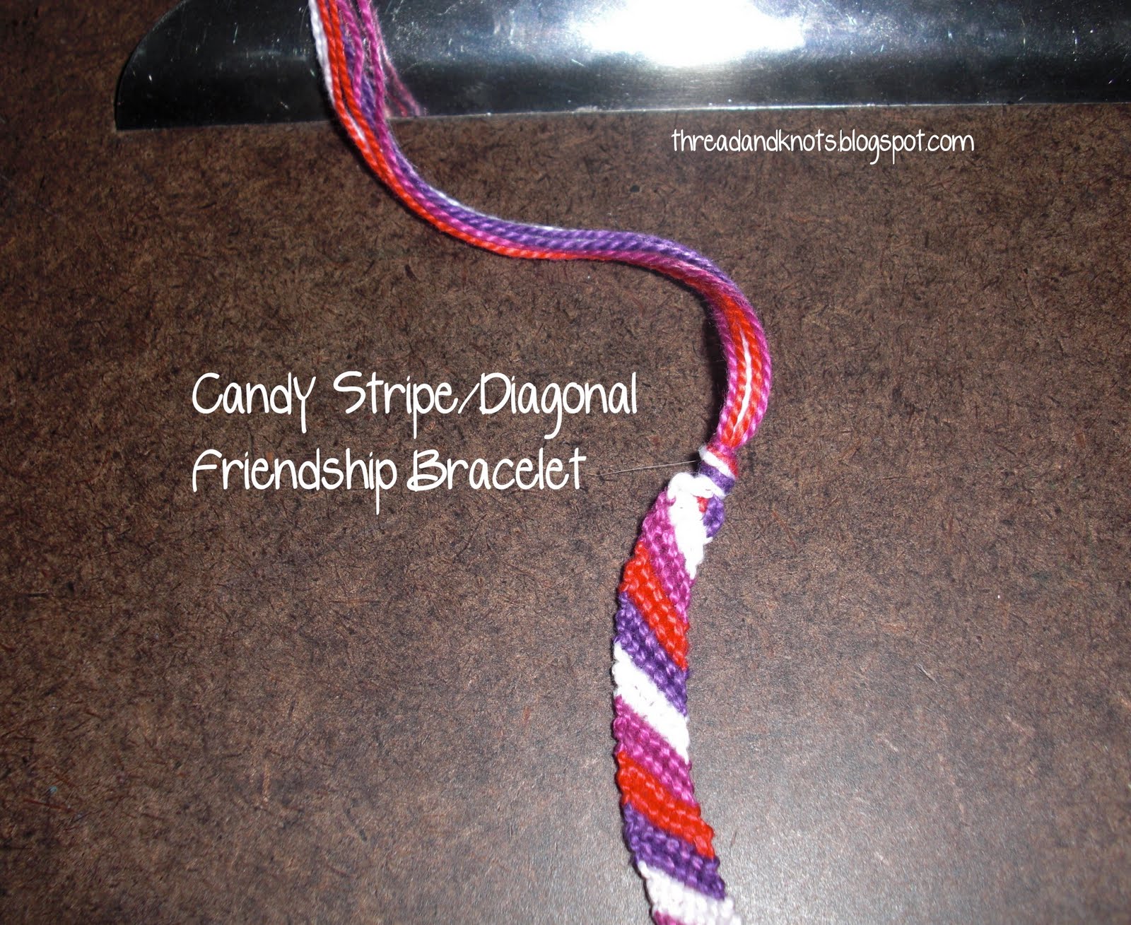 Friendship Bracelets Candystripe/Diagonal Friendship Bracelet Tutorial