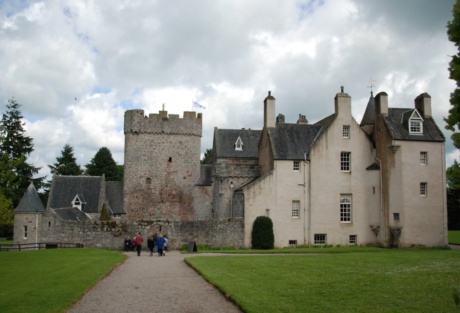 My Muse's Musings Exploring Scotland 1 Castle at a Time Part 11 Drum