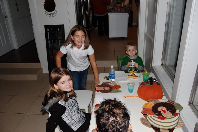 The kids getting ready to eat