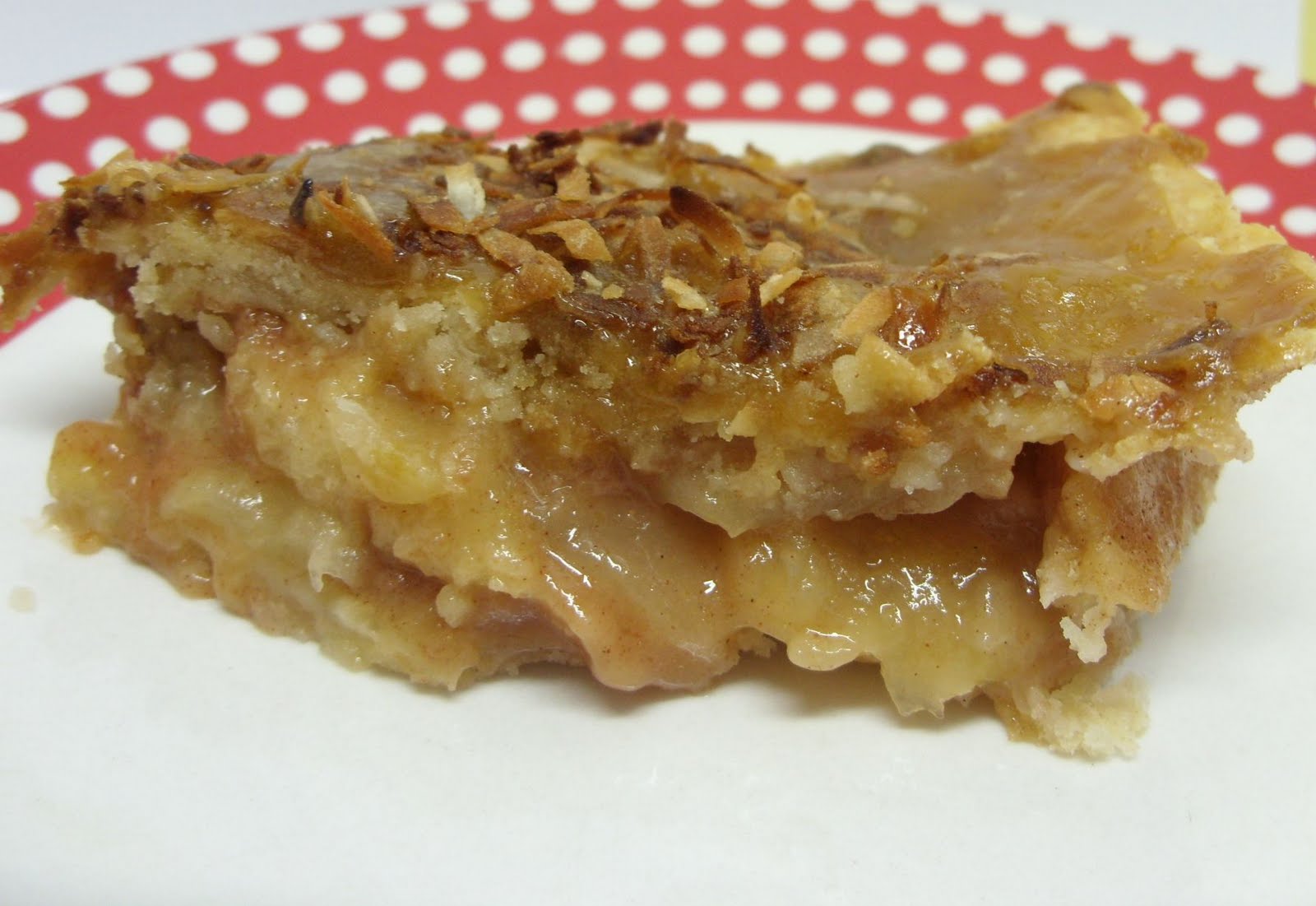 Eat The Blog Caramel Apple PieBetter Homes and Gardens Pies and Cakes