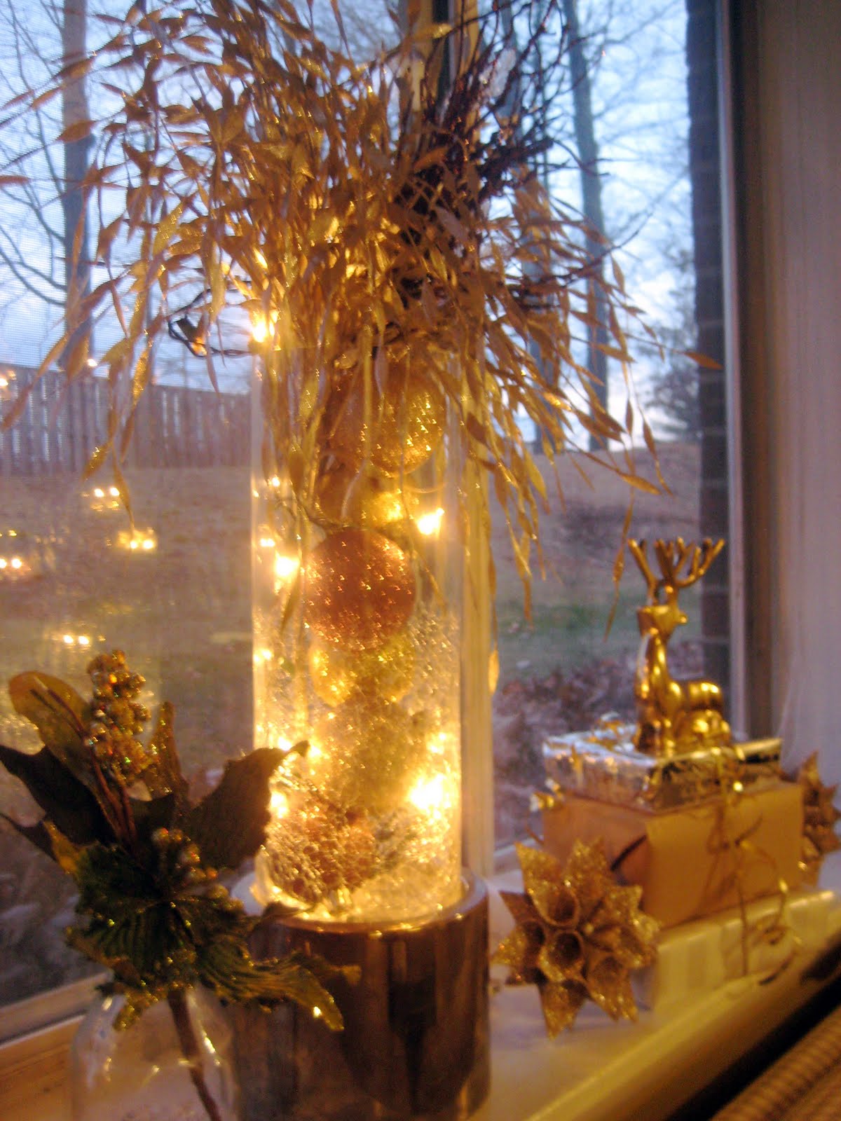 High Style on a Small Budget Christmas Window Display 2010