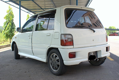 What did you see today?: Her Perodua Kancil