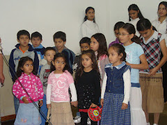 Niños de la  escuela Bíblica