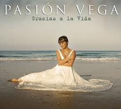Pasión Vega....Pronto en Chile-.-.-esta es La Portada de su Actual Disco " Gracias a la Vida "