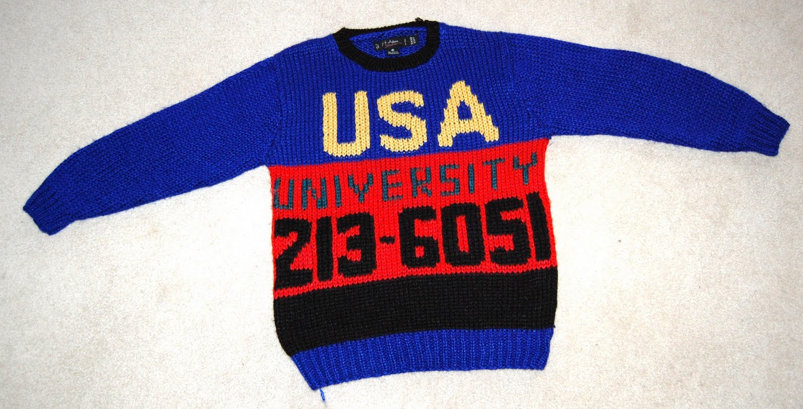 [usa+university+sweater.JPG]