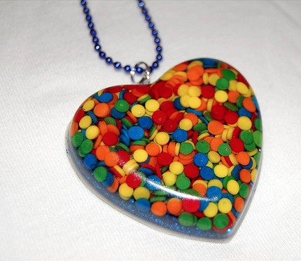 [rainbow+sprinkles+necklace.jpg]