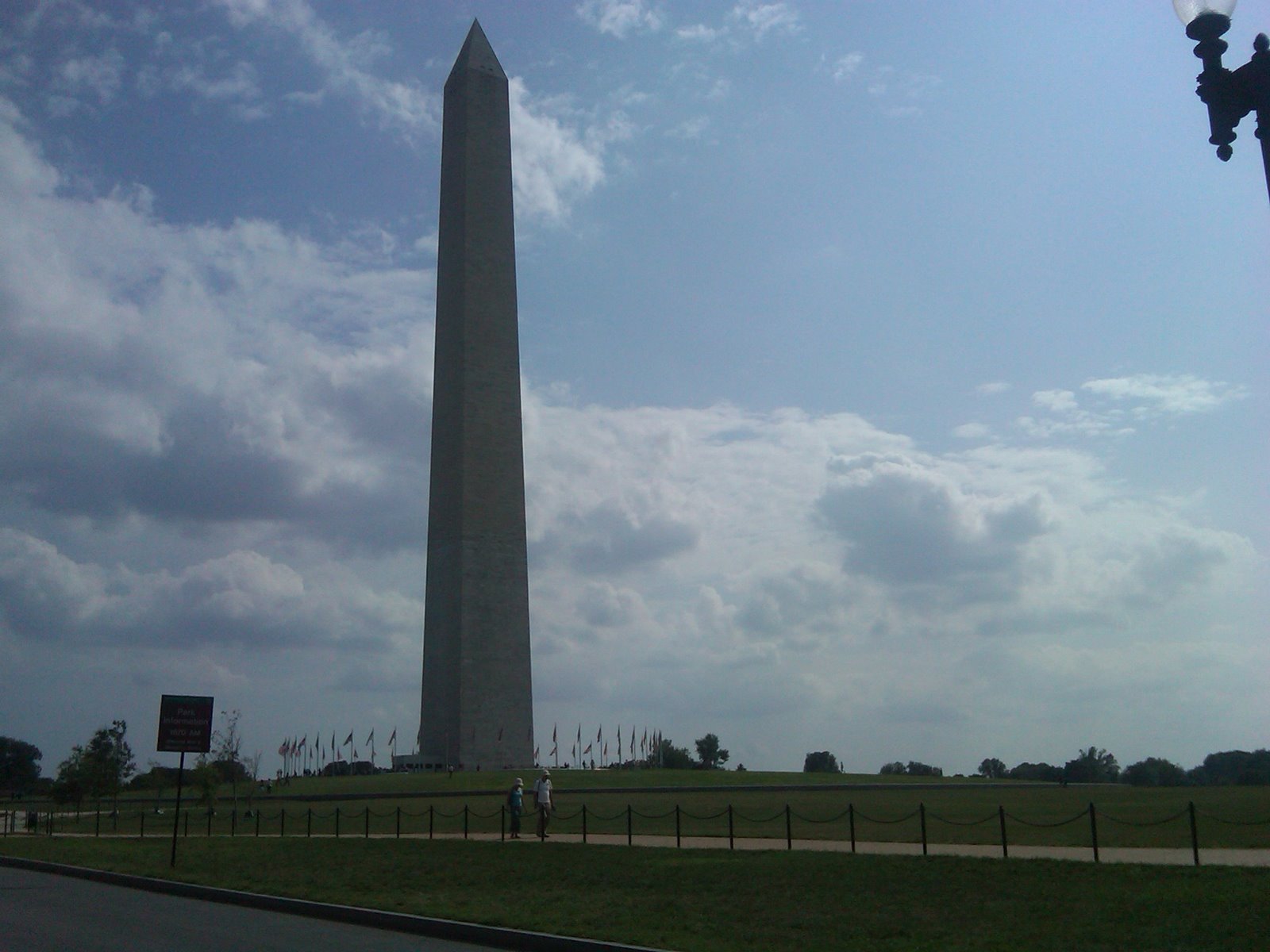 [washington_monument.jpg]
