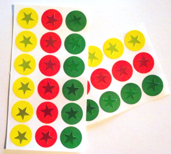 Divinity Withinity - art, creativity, fun: A Fun and Frugal Holiday Garland