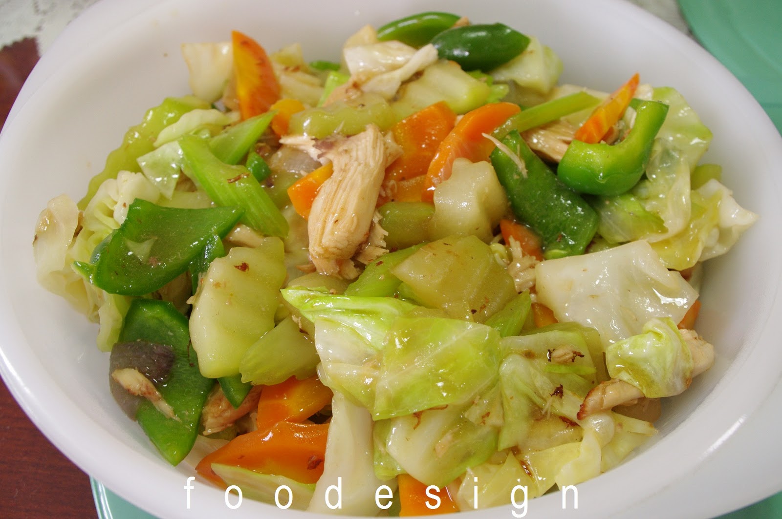 what is vegetable chop suey