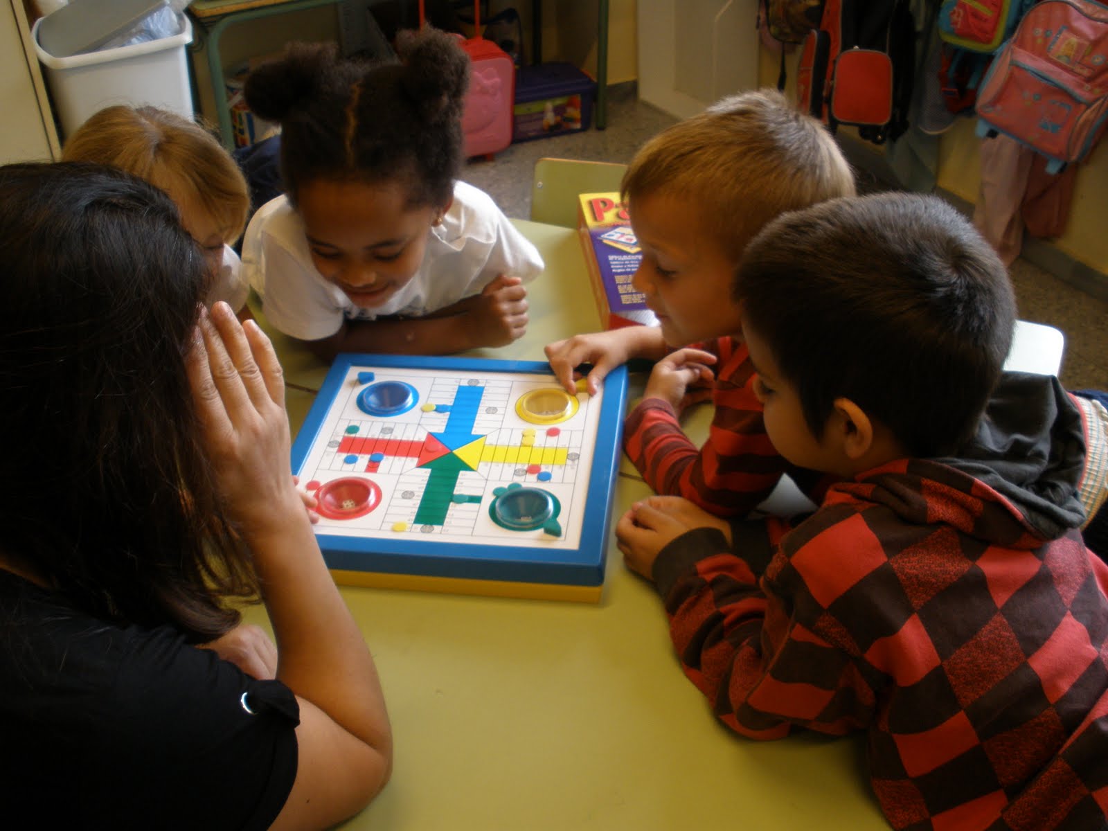 Proyectos Educación Infantil y Primaria: El parchís