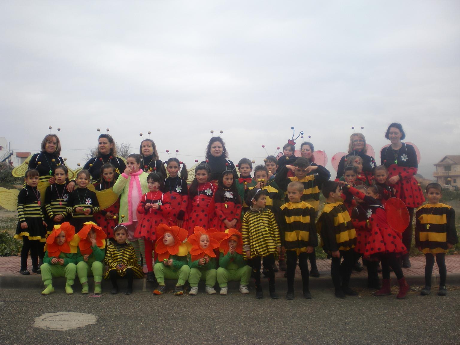 [carnaval+campana.JPG]