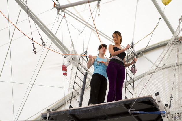 [detail.gallery_photo1268168633U10_Trapeze_015.jpg]