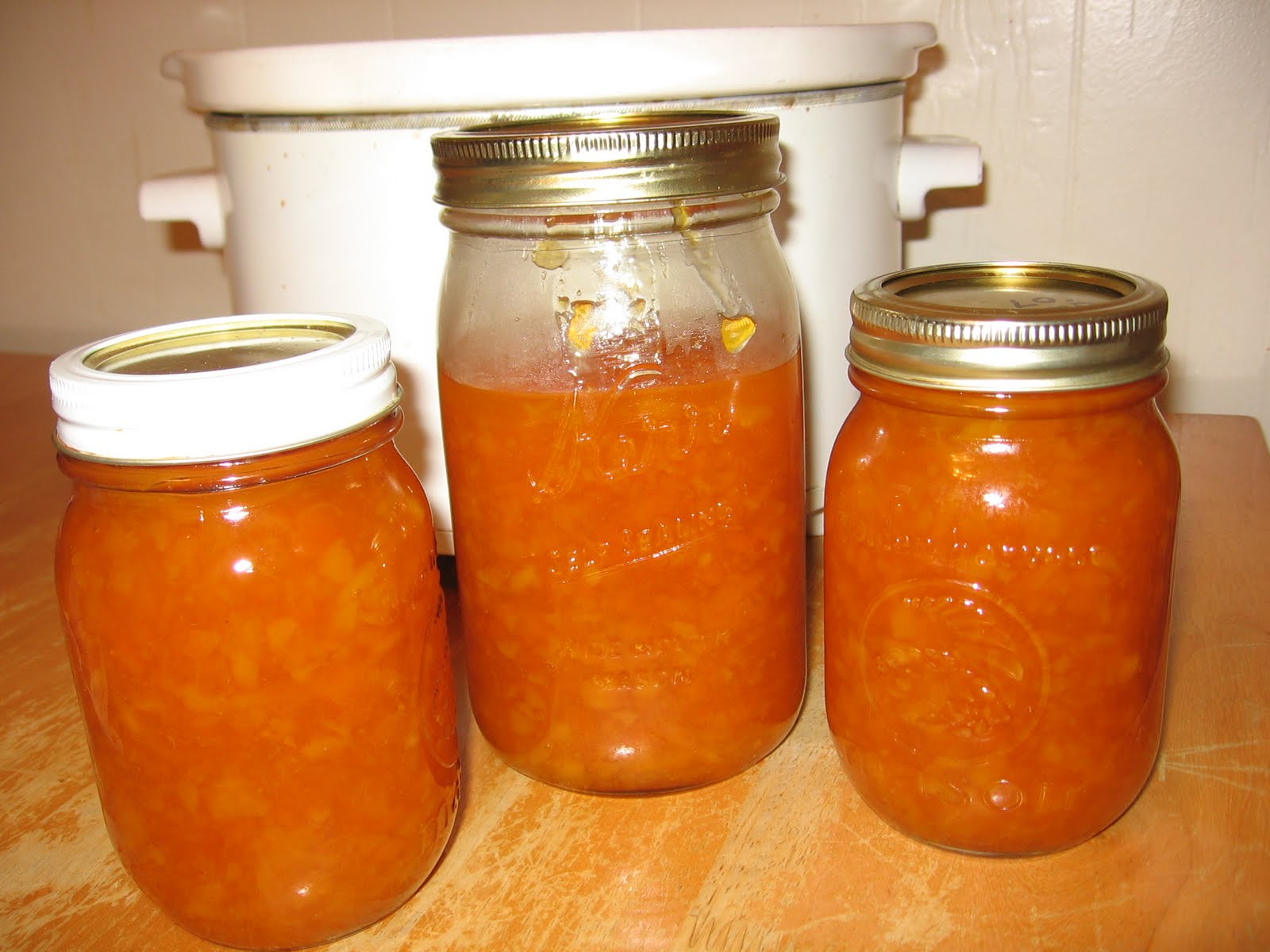 Crockpot Apricot Jam