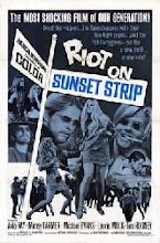 (Clip) Riot On The Sunset Strip