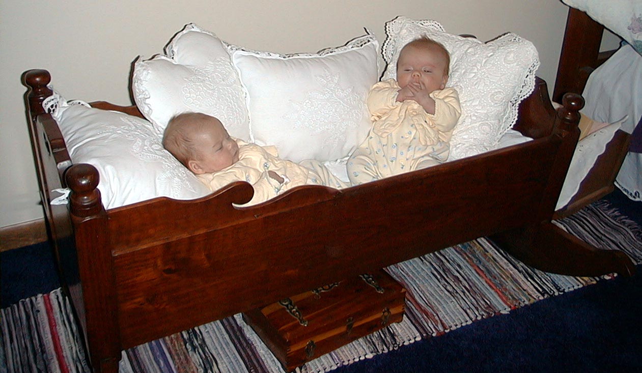 [cradle+twins+feb+2001.jpg]