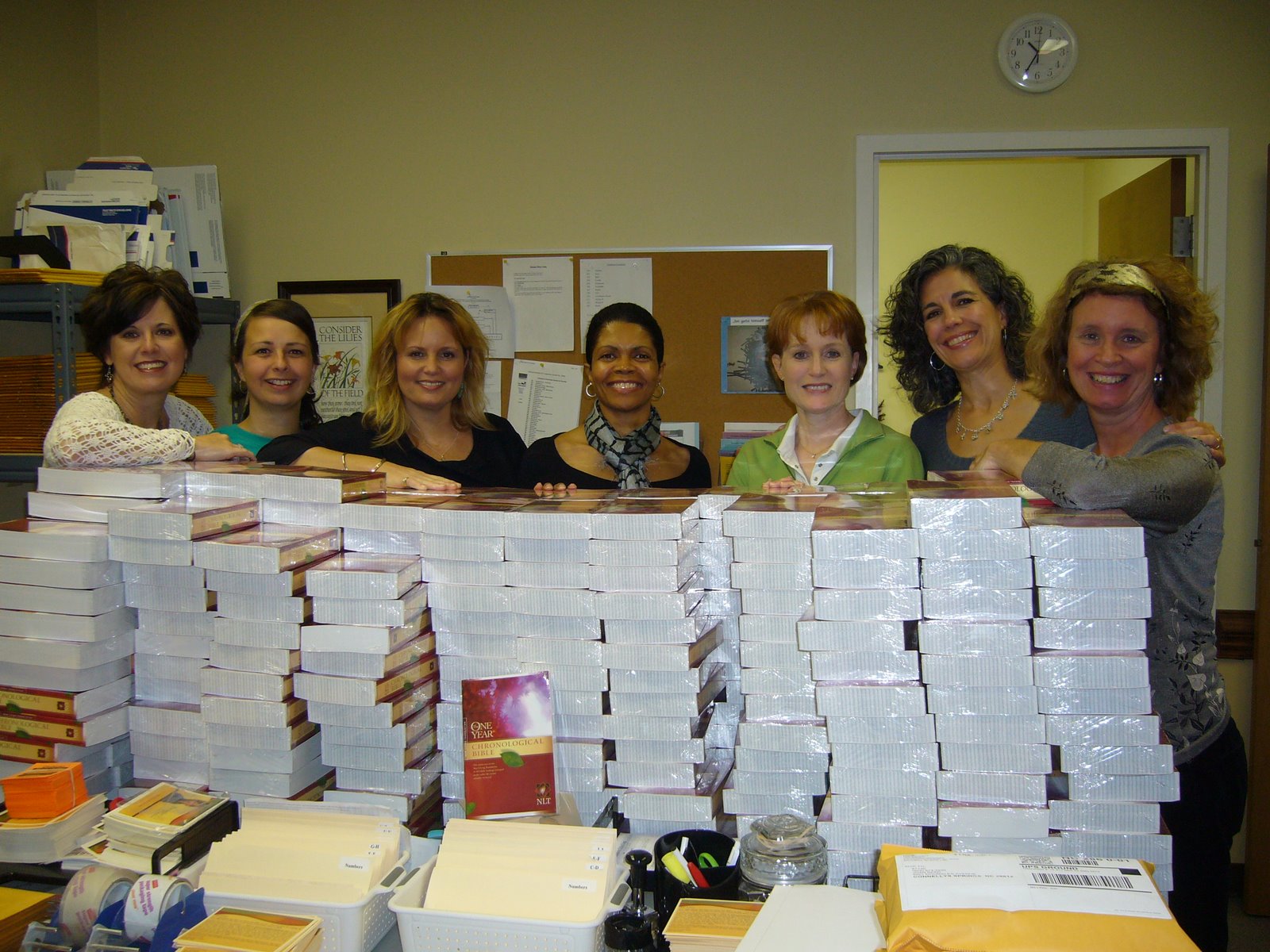 [group+with+Bibles.JPG]