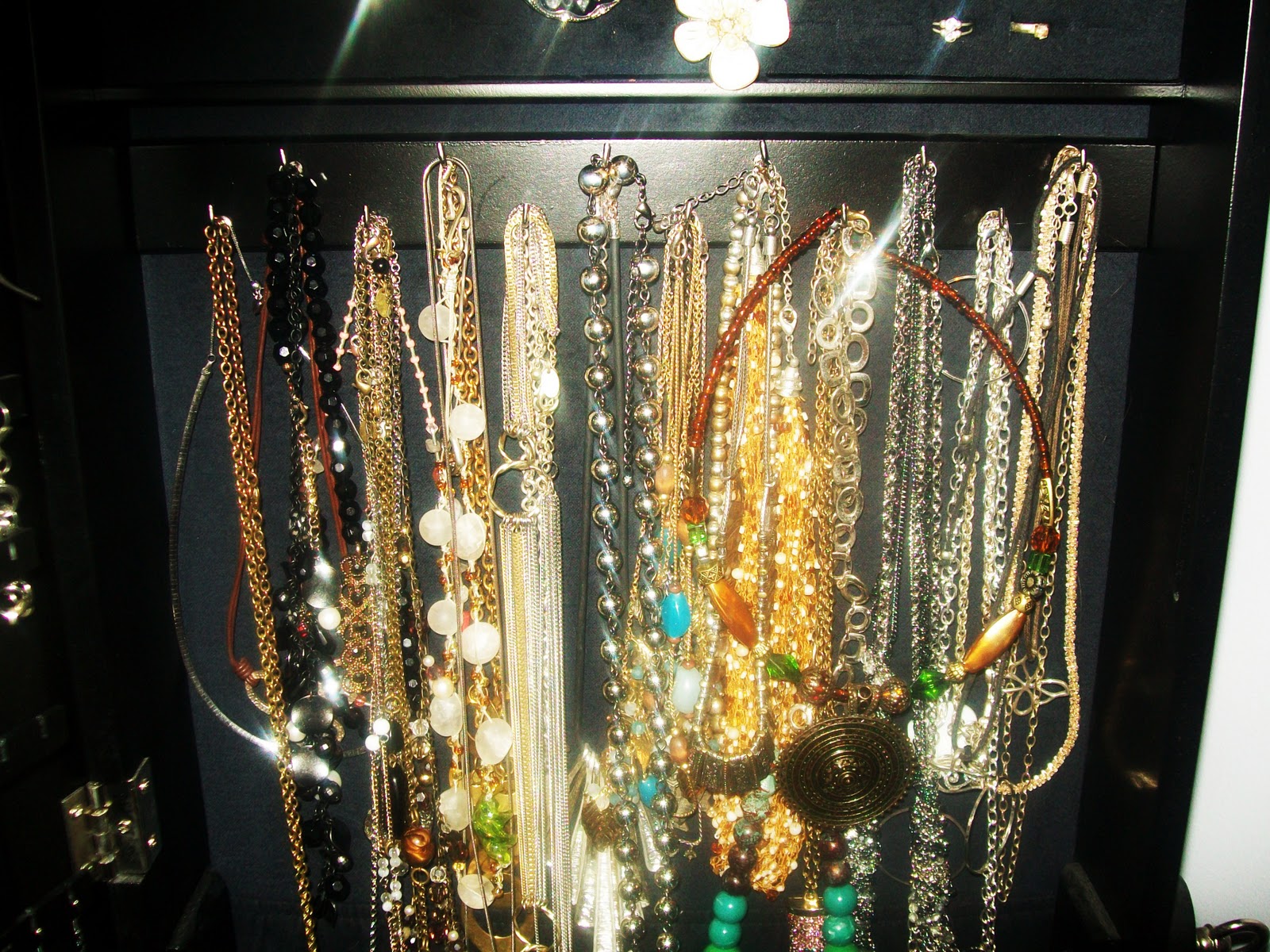 designs by mandi Inside My Jewelry Box