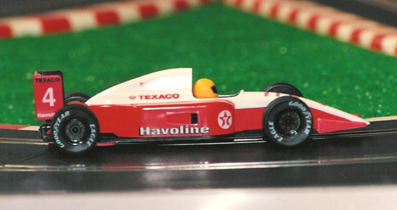 [Dallara+Valvoline+Superslot+2.jpg]