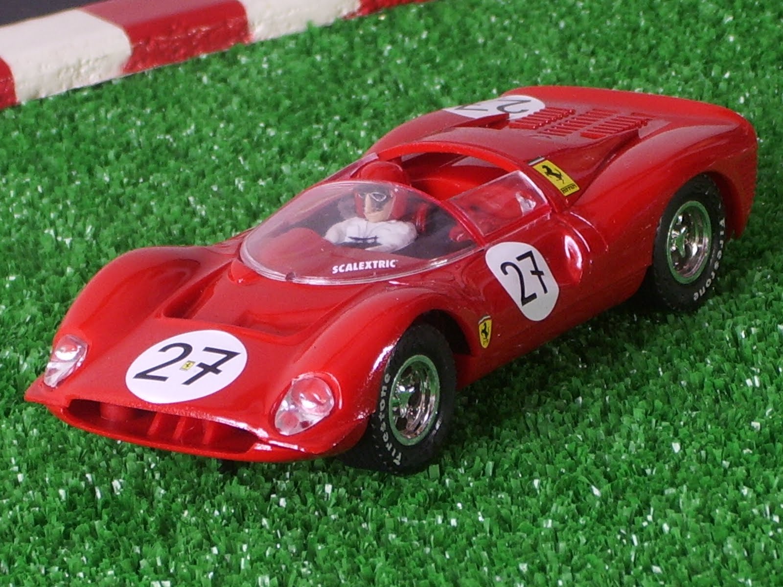 [Altaya+02+Ferrari+GT+330.JPG]
