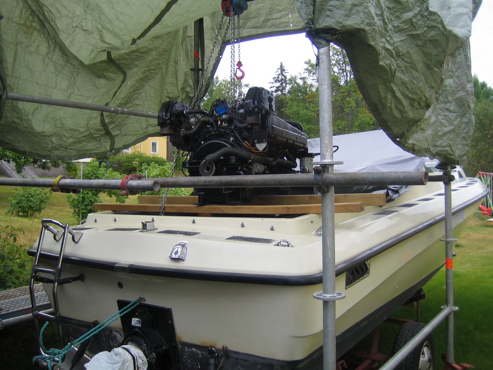 Nora20 DC Motorrenovering mercruiser 228