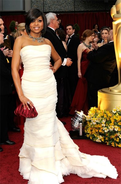 [tarajiphenson_oscars-230209.jpg]