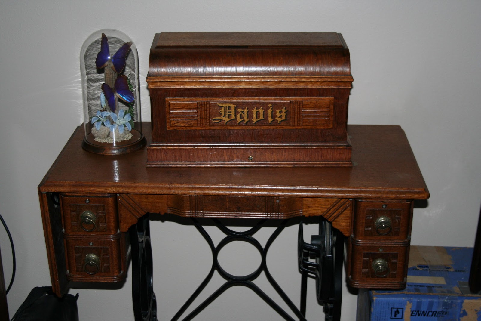 Shet Happens Davis Sewing Machines