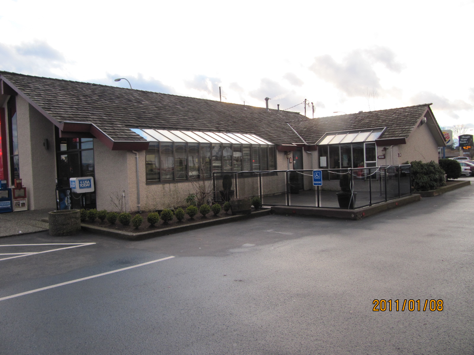 Jeeps Pubs Taverns and Bars Bob's Burgers and Brew (Lynden, Washington)