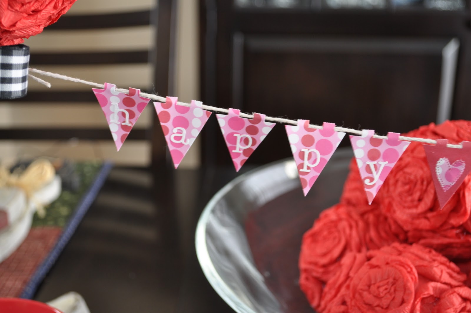 made-valentine-s-day-decor-topiary
