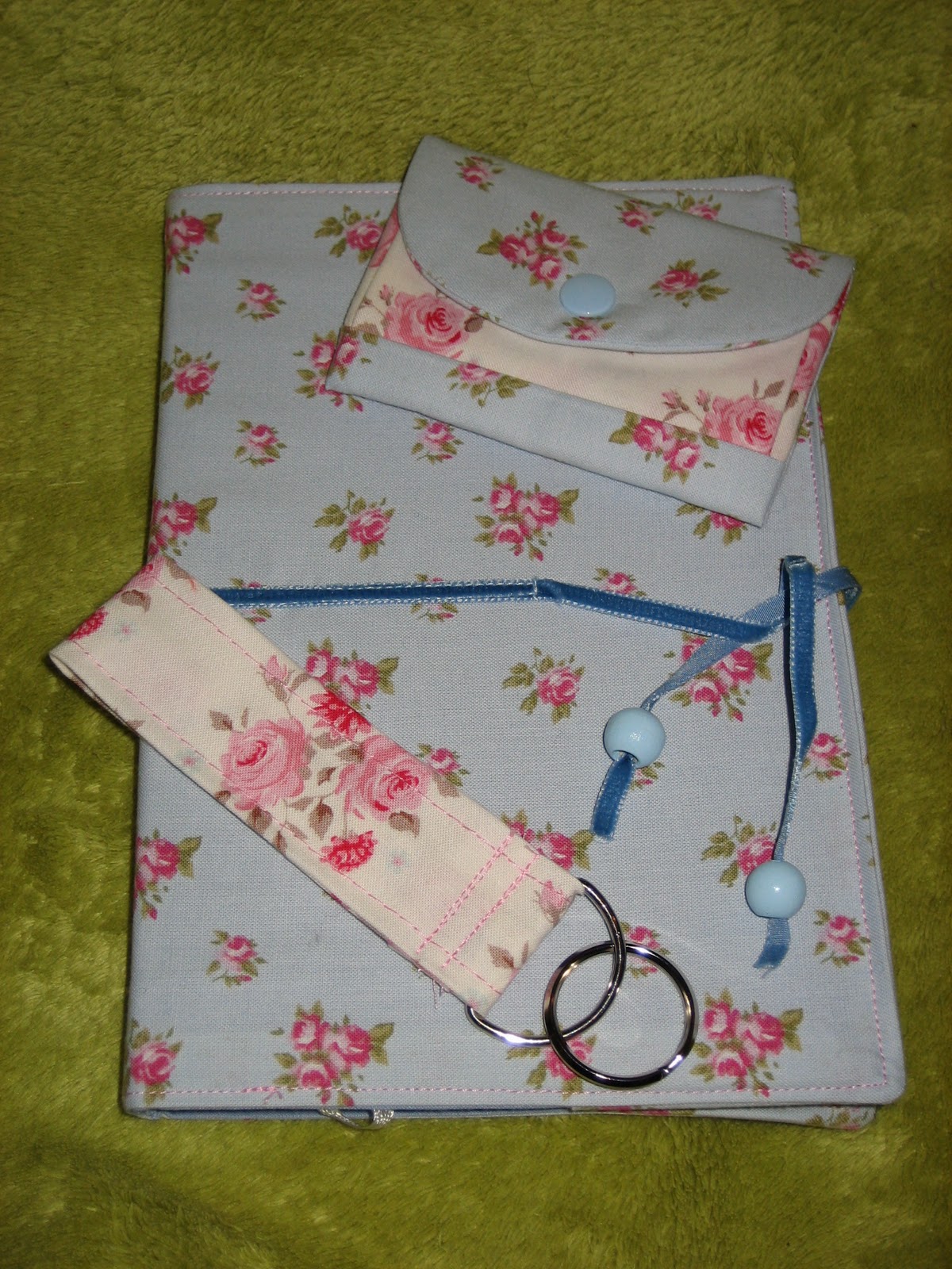 Lollies: Kalendersets: Kalender + Portemonnaie + Schlüsselanhänger