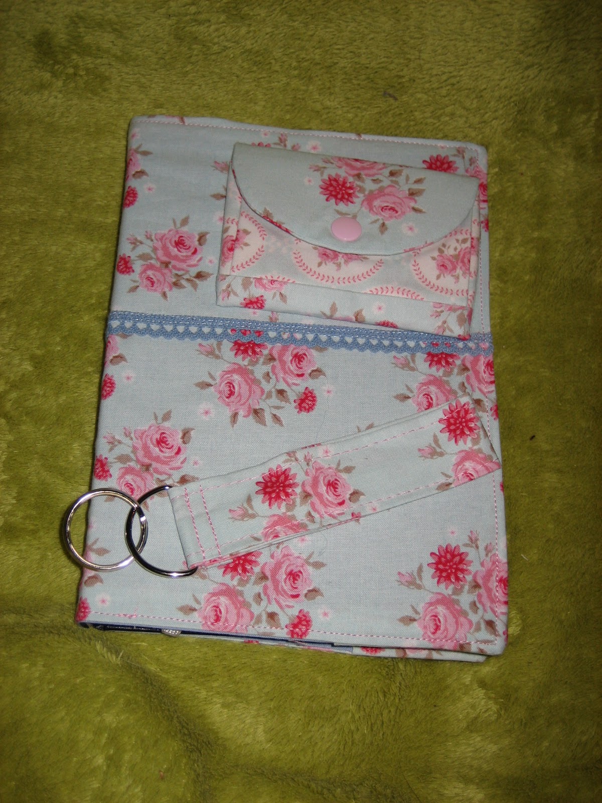 Lollies: Kalendersets: Kalender + Portemonnaie + Schlüsselanhänger