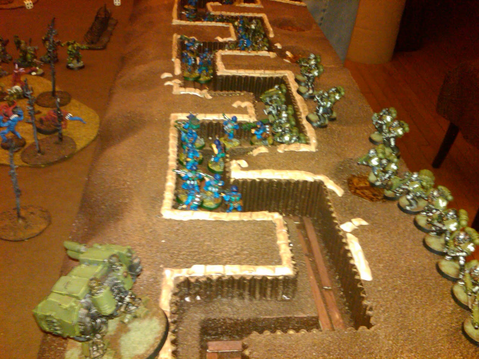 [New+Years+2010+Blurry.jpg]