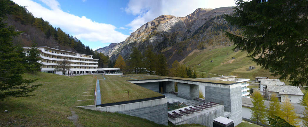 [11Vals+Therme+(20)pano.JPG]