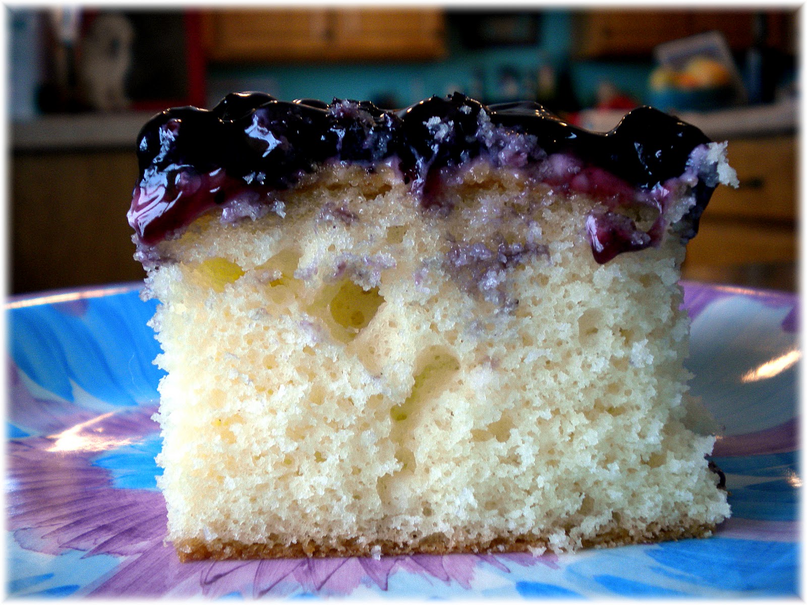 White Layer Cake With Blueberry Filling White Layer Cake With Blueberry Filling