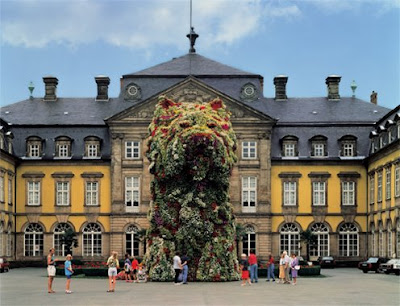 Puppy, The Topiary Dog By Jeff Koons (6) 1