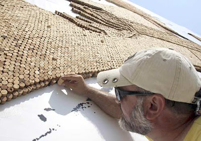 World's Biggest Cork Mosaic (7) 2