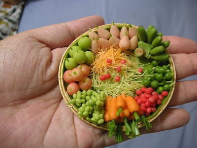 Incredible Miniatures (6) 1